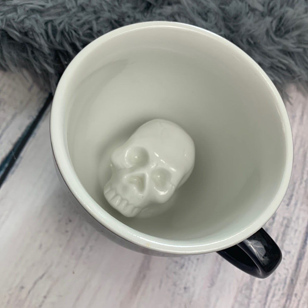 Creature Cups’ Black and White Skull Mug